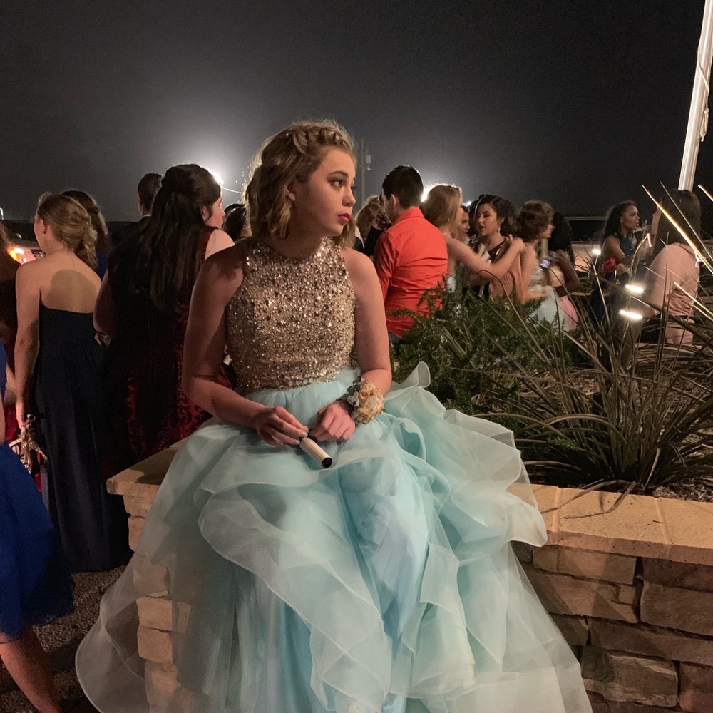 Meet your Posher, Andie